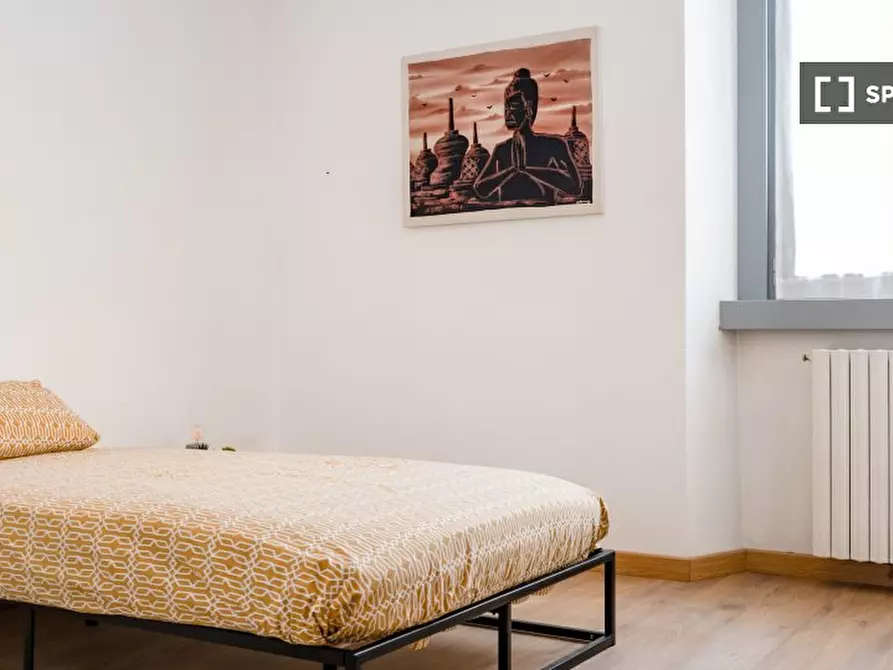 Immagine 1 di Camera condivisa in affitto  in Via Gustavo Fara a Milano