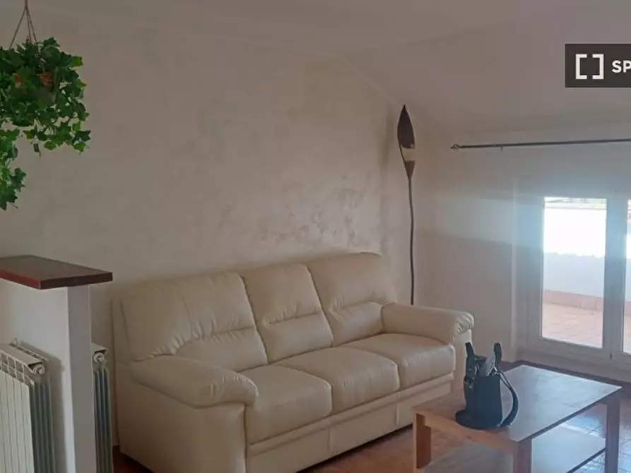 Immagine 2 di Appartamento in affitto  in Via Giuseppe Beduschi a Roma