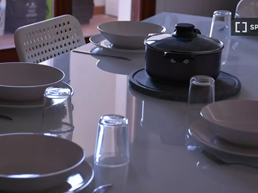 Immagine 5 di Camera condivisa in affitto  in Via Ingurtosu n a Cagliari