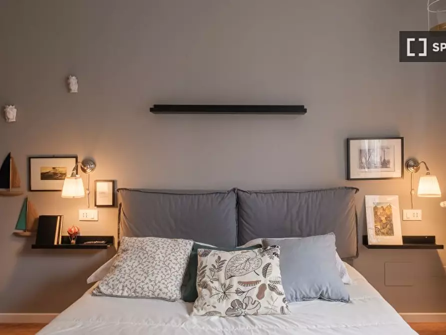 Immagine 1 di Appartamento in affitto  in Via Giuseppe Massarenti a Bologna