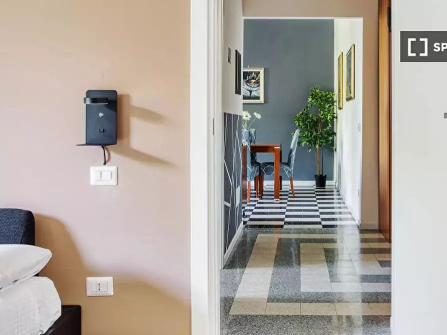 Immagine 13 di Appartamento in affitto  in Via Andrea Solari a Milano