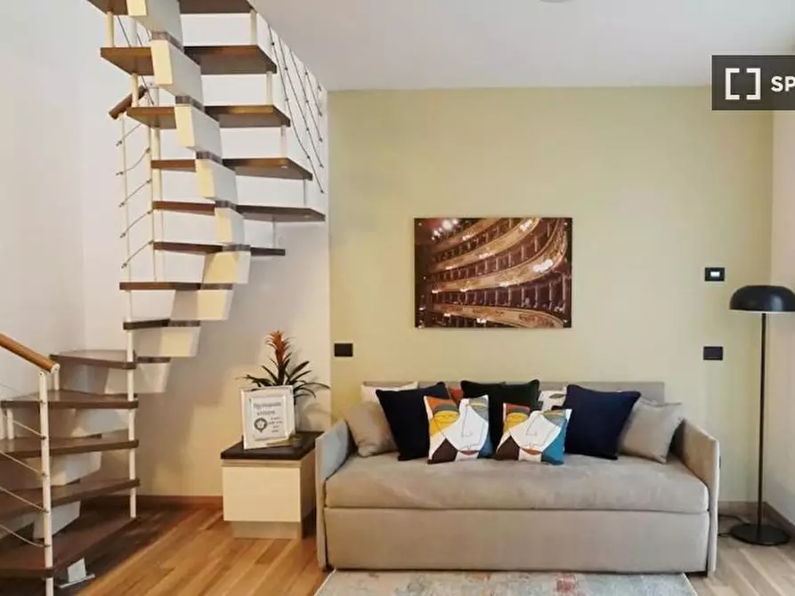 Immagine 2 di Camera condivisa in affitto  in Via Giuseppe Candiani a Milano