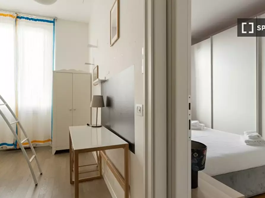 Immagine 2 di Appartamento in affitto  in Via Monviso a Milano