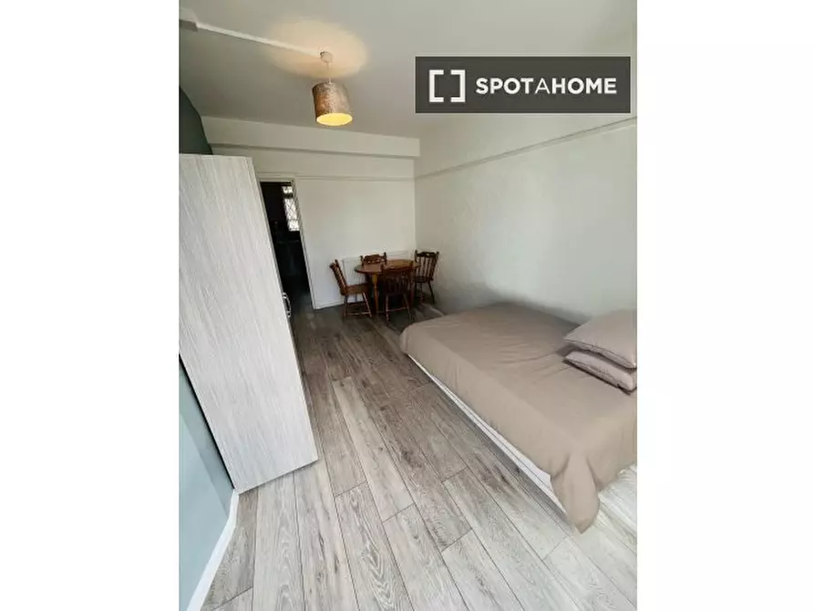 Immagine 3 di Camera condivisa in affitto  in Elmington Rd a Camberwell