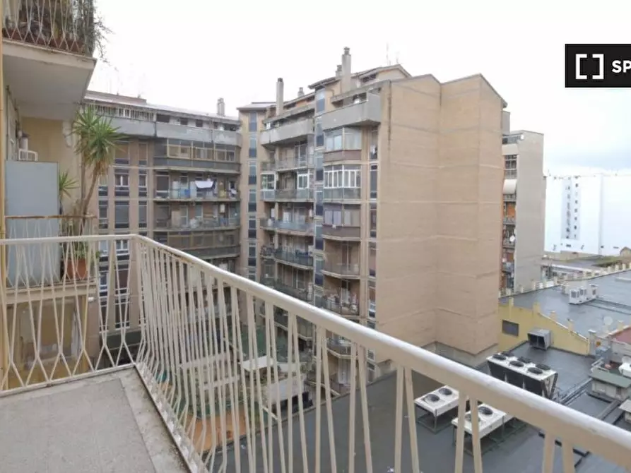 Immagine 6 di Camera condivisa in affitto  in Viale Guglielmo Marconi, 00146 Roma RM, Italy a Roma