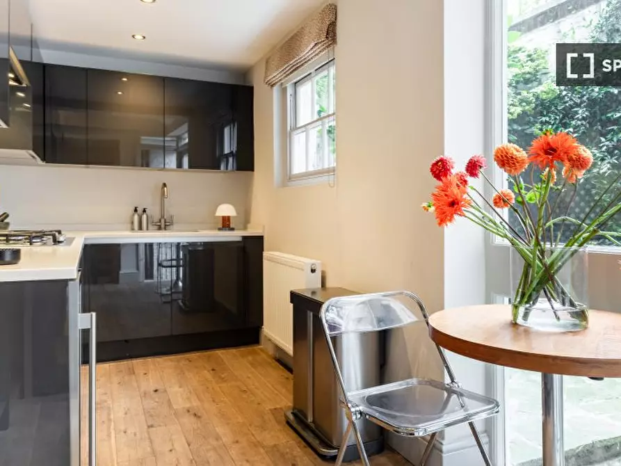 Immagine 4 di Appartamento in affitto  in Upper Montagu St a Paddington