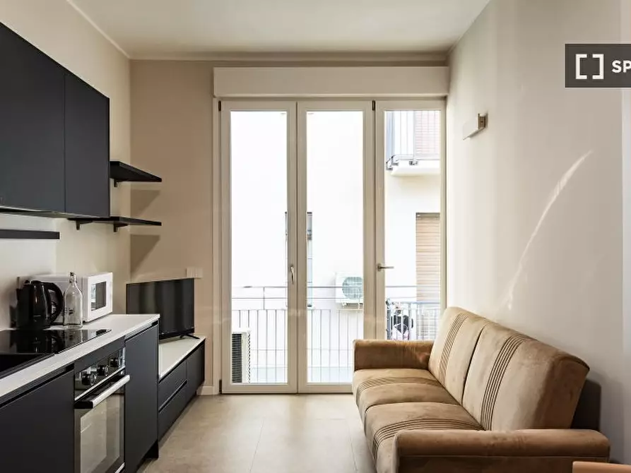 Immagine 1 di Appartamento in affitto  in Via Giacomo Zanella a Milano