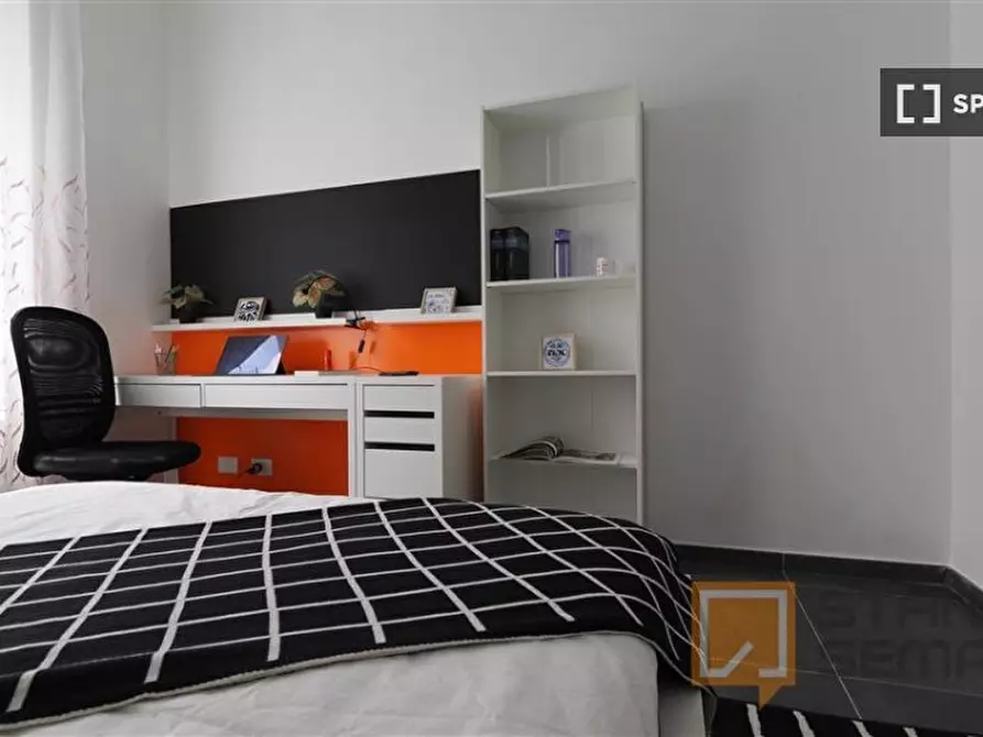 Immagine 5 di Camera condivisa in affitto  in Corso Peschiera a Torino