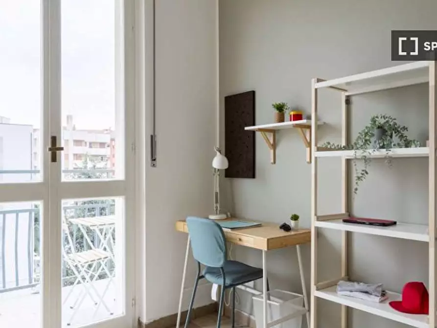 Immagine 5 di Camera condivisa in affitto  in Via Arcivescovo Romilli a Milano