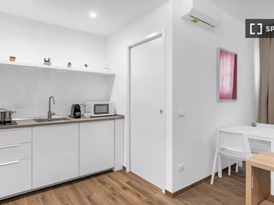 Immagine 10 di Appartamento in affitto  in Via Giuseppe Meda a Milano