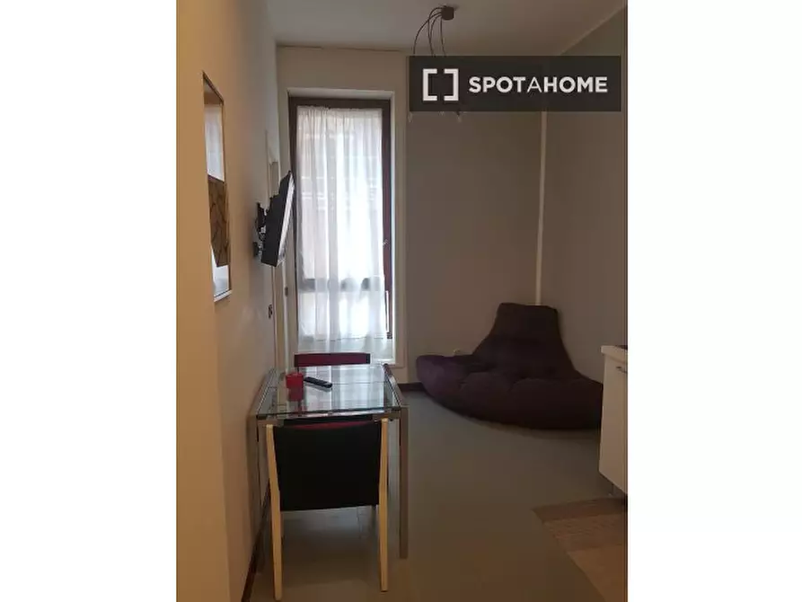 Immagine 17 di Appartamento in affitto  in Viale Bligny a Milano