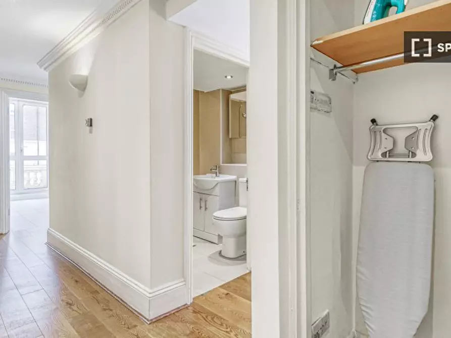 Immagine 18 di Appartamento in affitto  in Glendower Pl a Kensington