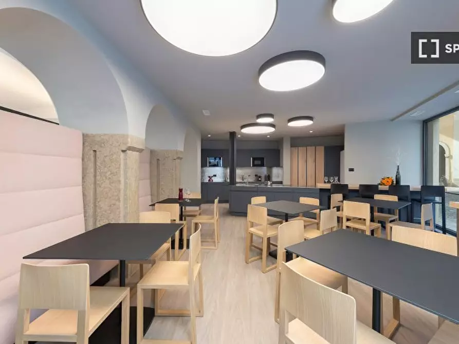 Immagine 10 di Camera condivisa in affitto  in San Giovanni a Trento