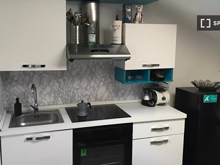 Immagine 8 di Ufficio in affitto  in Viale Abruzzi a Milano