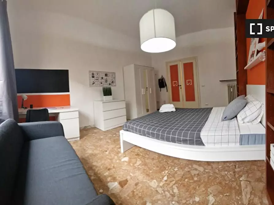 Immagine 2 di Camera condivisa in affitto  in Piazza Cardinal Ferrari a Roma