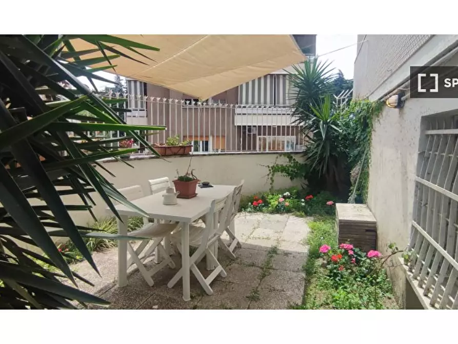 Immagine 1 di Ufficio in affitto  in Via S. Pio V a Roma