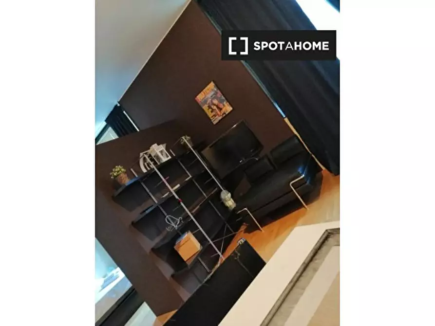 Immagine 2 di Ufficio in affitto  in Via Nizza a Torino