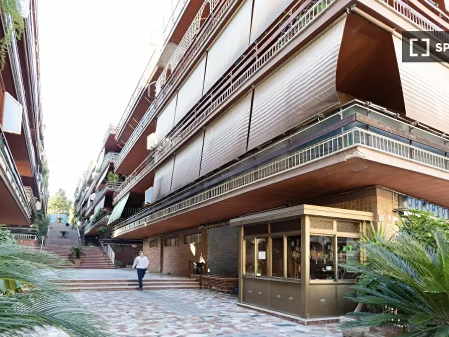 Immagine 14 di Appartamento in affitto  in Via dei Monti di Primavalle a Roma