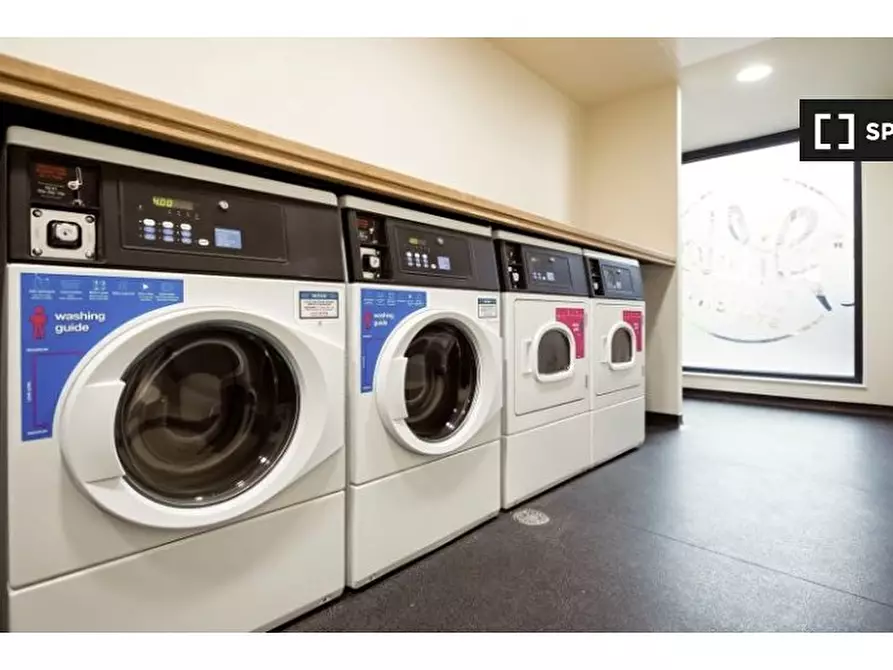 Immagine 2 di Appartamento in affitto  in King's Stables Rd a Old Town