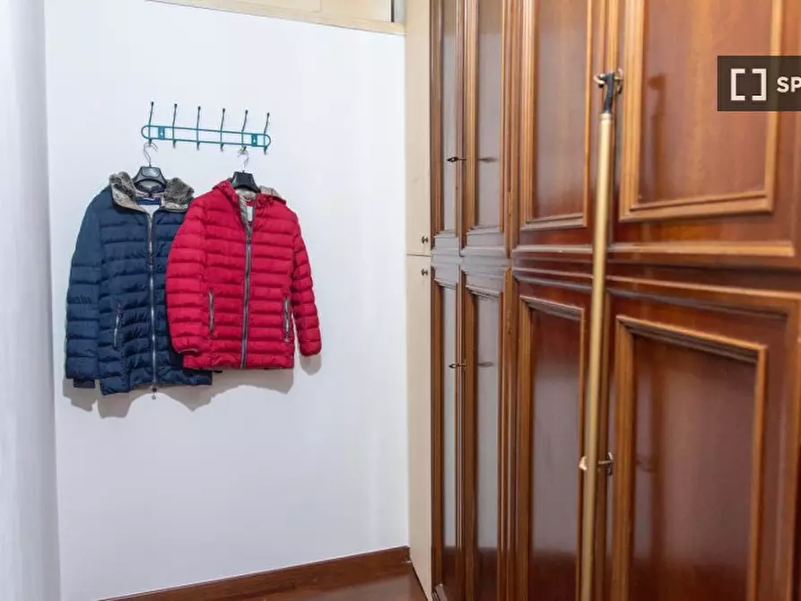 Immagine 7 di Camera condivisa in affitto  in Via Mario Musco a Roma