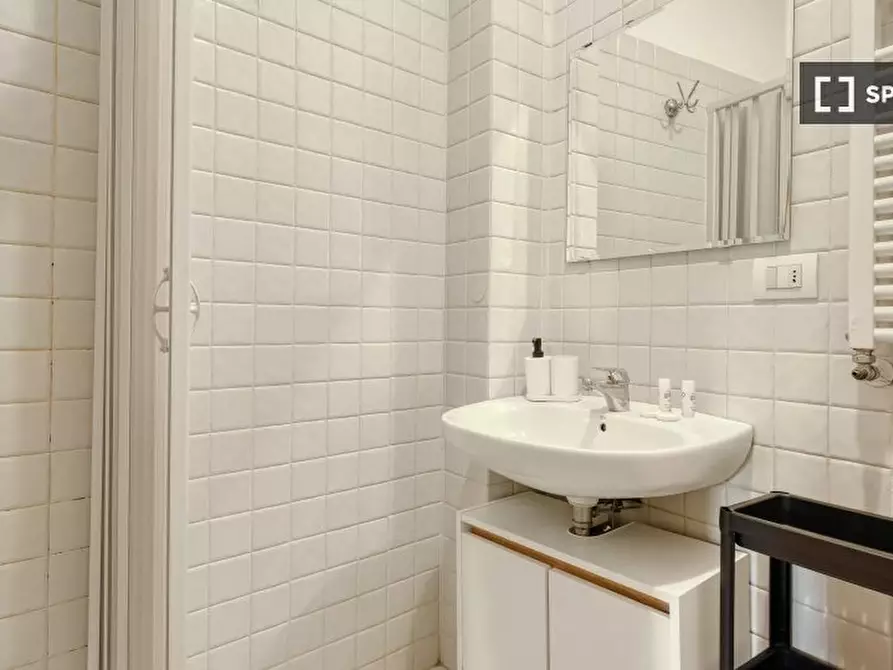 Immagine 9 di Appartamento in affitto  in Alzaia Naviglio Grande a Milano