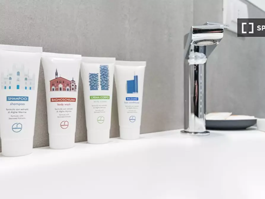 Immagine 5 di Appartamento in affitto  in Via Carlo de Cristoforis a Milano