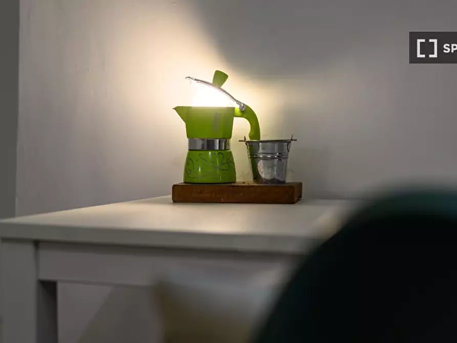 Immagine 17 di Appartamento in affitto  in Vico Graziella a Napoli