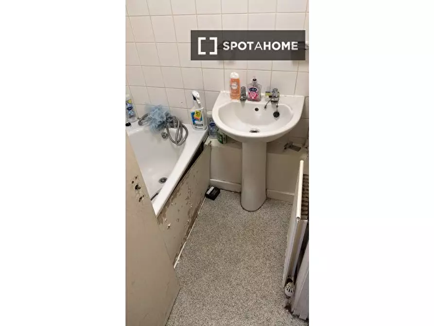 Immagine 10 di Appartamento in affitto  in Brixton Water Lane a Lambeth