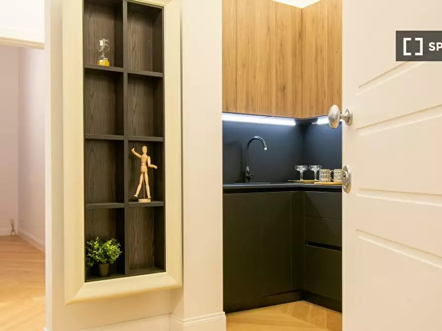 Immagine 5 di Appartamento in affitto  in Via Camillo Cavour a Firenze