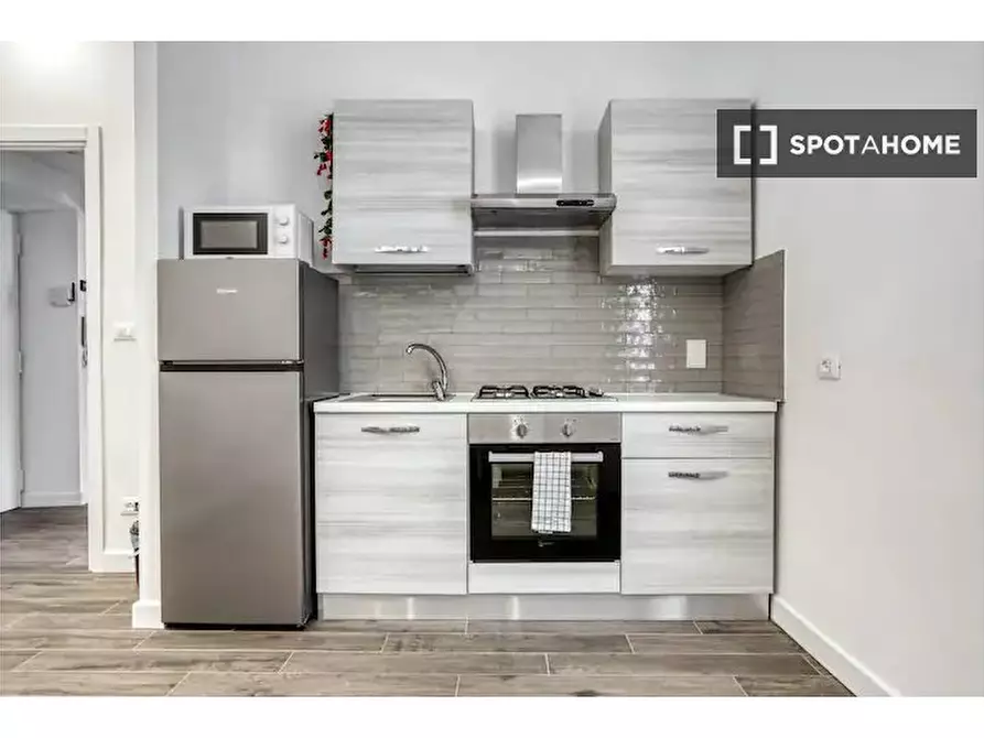 Immagine 18 di Appartamento in affitto  in Via Colletta Pietro a Roma