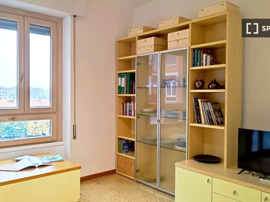 Immagine 1 di Appartamento in affitto  in Via Luigi Chiarelli a Milano