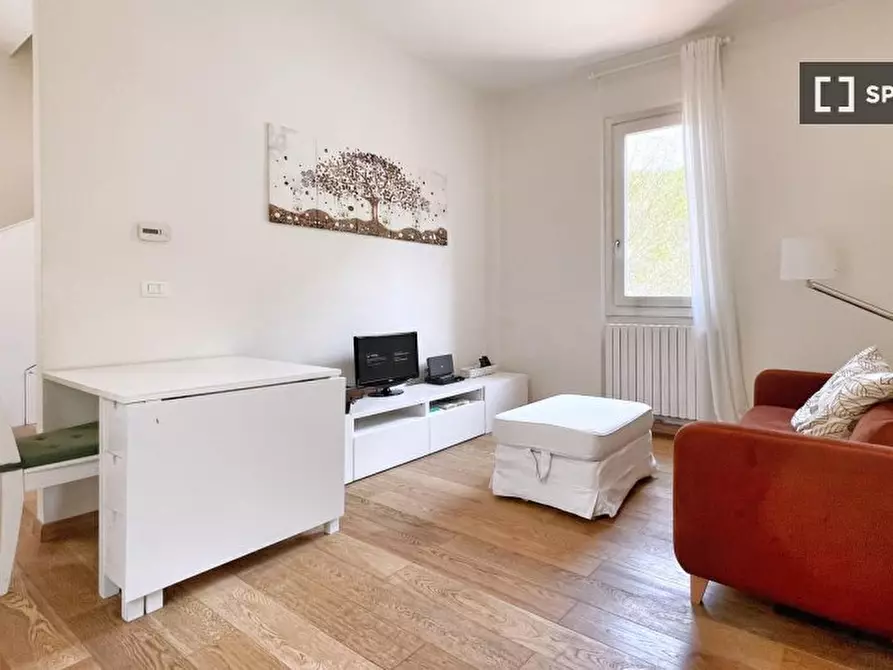 Immagine 17 di Ufficio in affitto  in Via dei Colli a Bologna