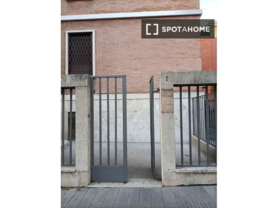 Immagine 5 di Appartamento in affitto  in Via Gallia a Roma