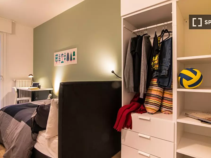 Immagine 2 di Camera condivisa in affitto  in Via Domenico Turazza a Padova