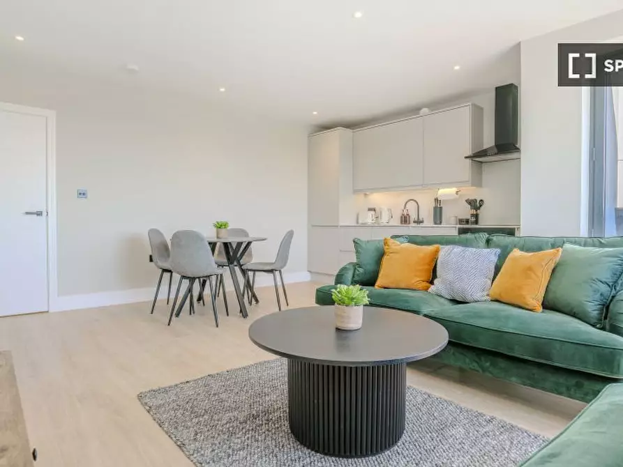 Immagine 4 di Appartamento in affitto  in Elm Grove a Merton