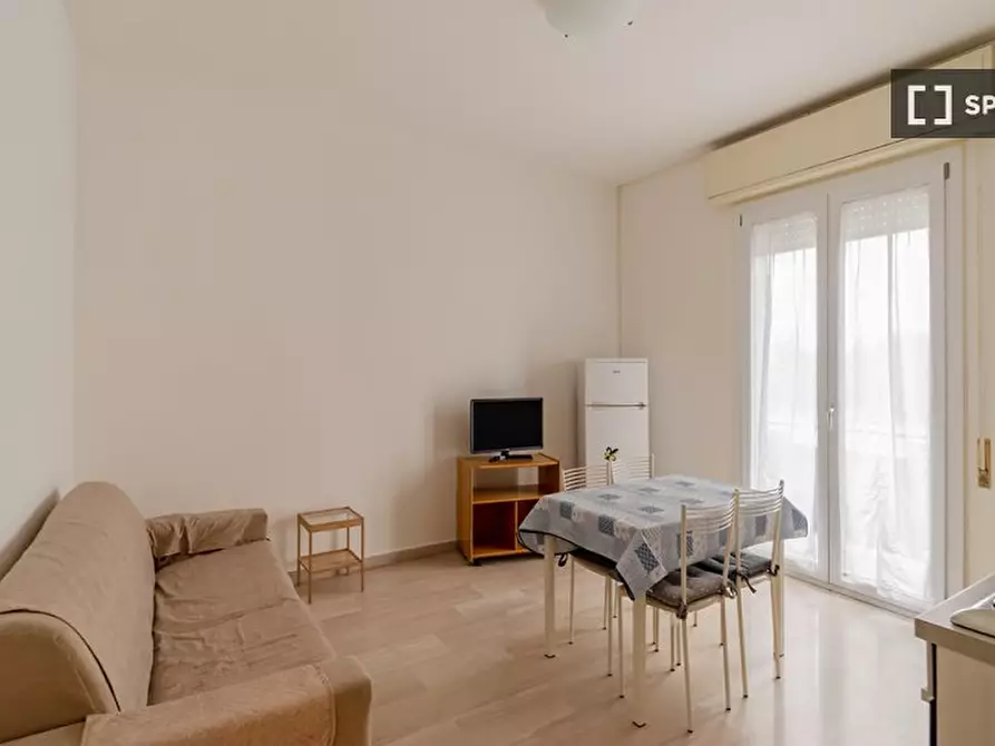 Immagine 11 di Appartamento in affitto  in Via Emilia Ponente a Bologna