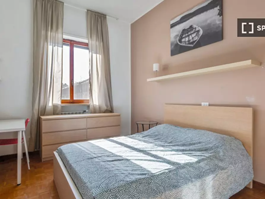 Immagine 1 di Camera condivisa in affitto  in Via Orti a Milano