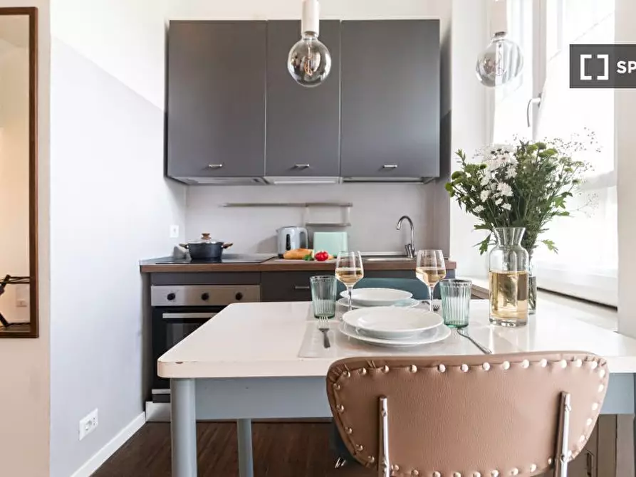 Immagine 18 di Ufficio in affitto  in Via Cola Montano a Milano