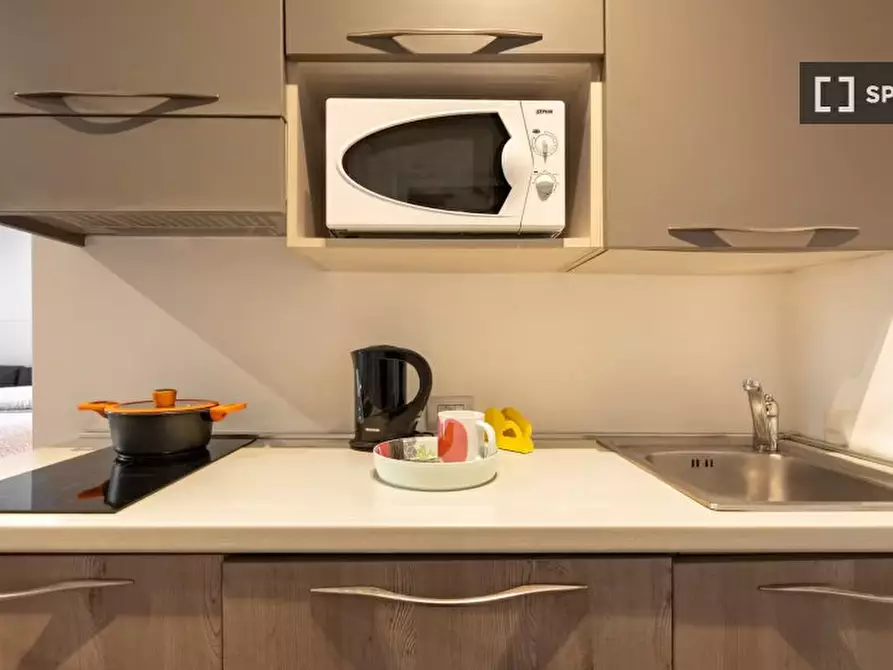 Immagine 4 di Ufficio in affitto  in Via dell'Erta Canina a Firenze