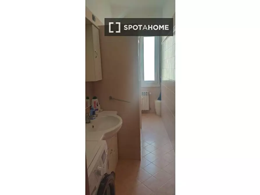 Immagine 4 di Camera condivisa in affitto  in Via Privata Alessandro Antonelli a Milano