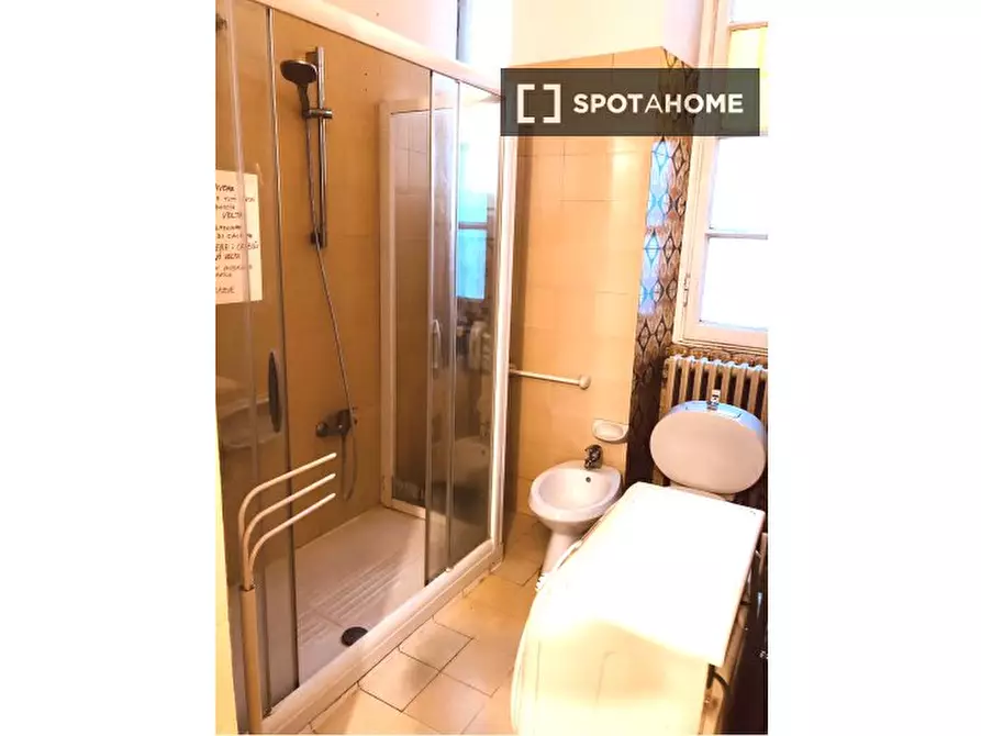 Immagine 14 di Camera condivisa in affitto  in Via Carlo Crivelli a Milano