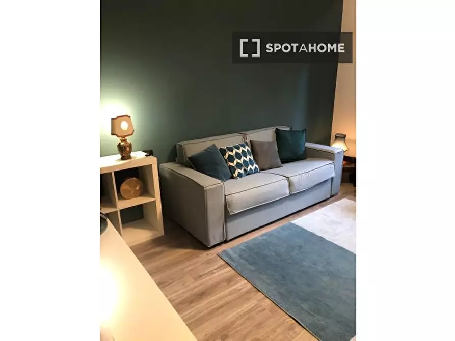 Immagine 12 di Appartamento in affitto  in Via Pellegrino Rossi a Milano