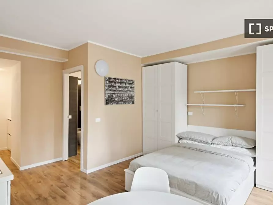 Immagine 2 di Ufficio in affitto  in Via Isaac Newton/B a Milano