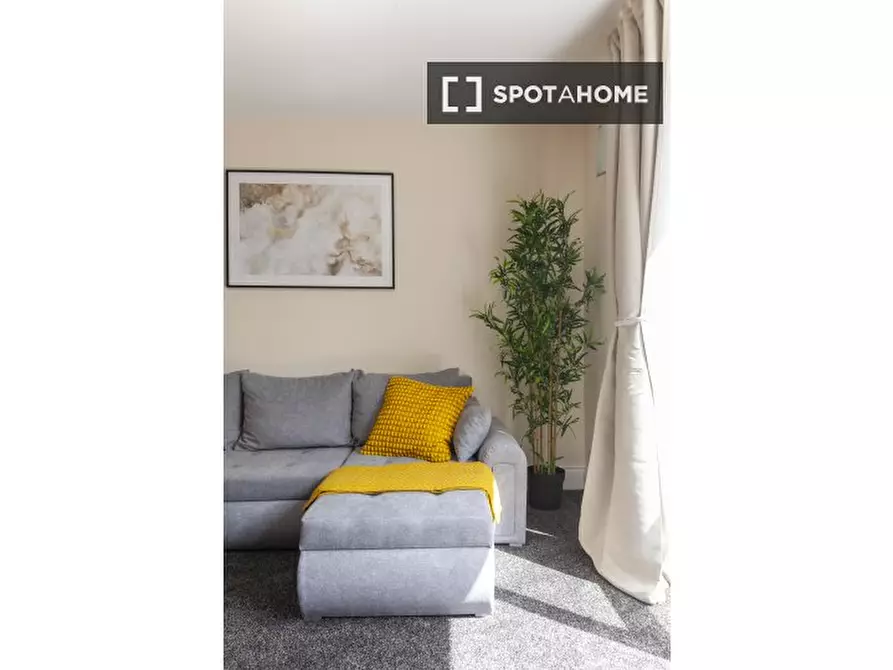 Immagine 3 di Appartamento in affitto  in Hughan Rd a Stratford