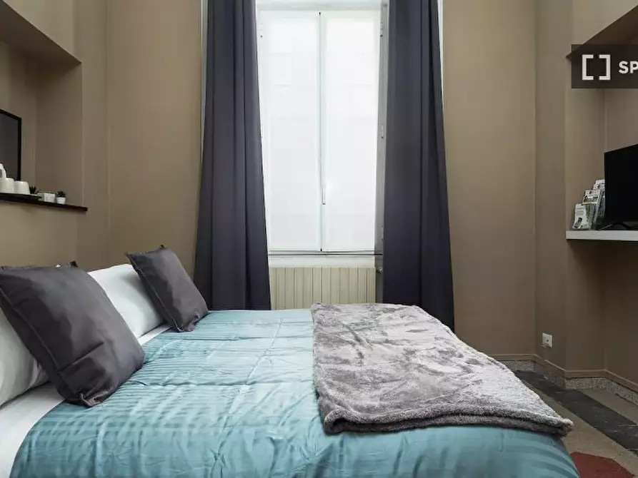 Immagine 1 di Camera condivisa in affitto  in Via Alberico II a Roma