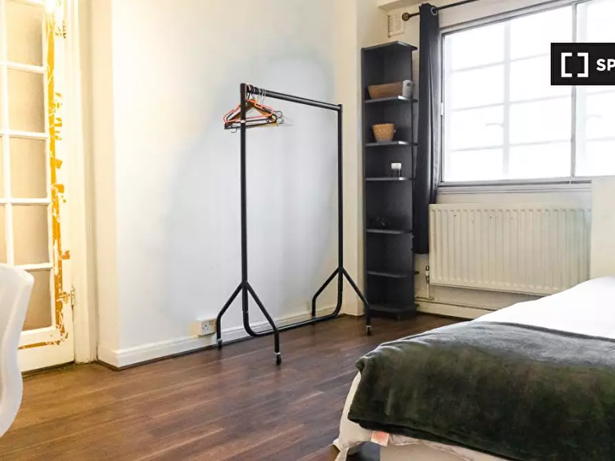 Immagine 13 di Camera condivisa in affitto  in Flat Westbourne Court a Paddington