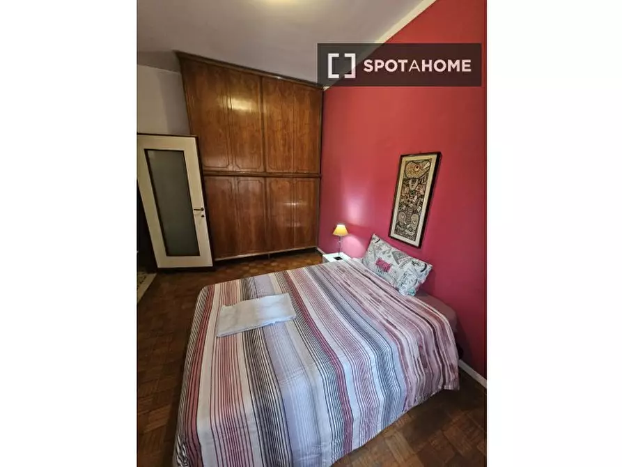 Immagine 2 di Camera condivisa in affitto  in Via Ercolano a Milano