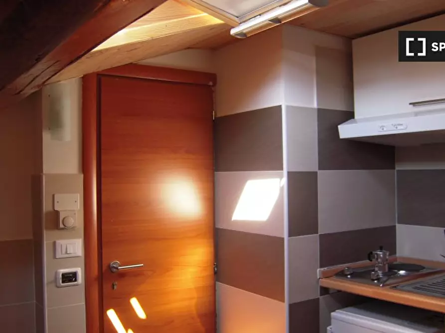 Immagine 4 di Ufficio in affitto  in Via della Barca a Bologna