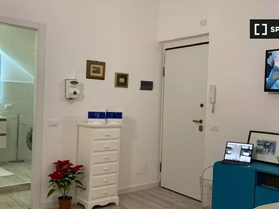 Immagine 3 di Ufficio in affitto  in Via S. Luca a Genova