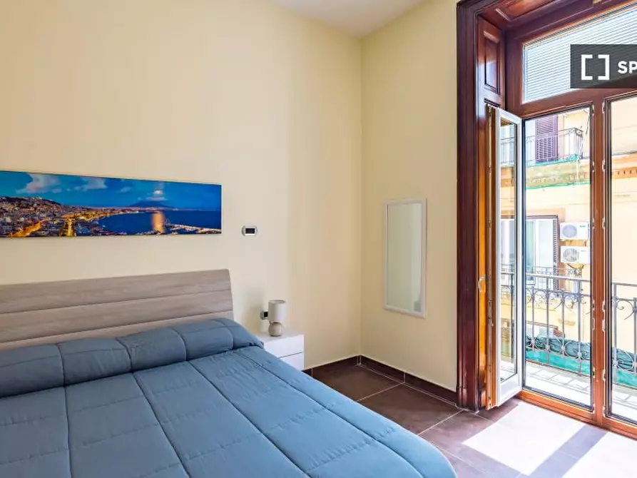 Immagine 4 di Appartamento in affitto  in Piazza Giuseppe Garibaldi a Napoli